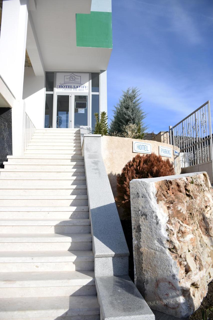 Hotel Latifi Gramsh Exterior foto